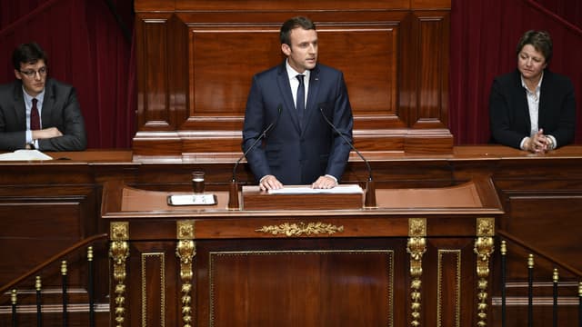 Emmanuel Macron s'exprime devant les parlementaires français, le 3 juillet 2017 à Versailles