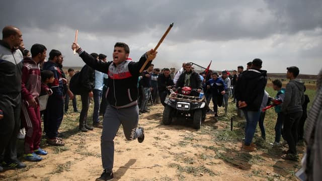 Un Palestinien a été tué par des tirs de soldats israéliens lors d'une marche de protestation à Gaza ce vendredi. 