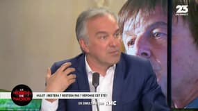 Hulot décidera cet été s'il reste au gouvernement: "C'est une forme de chantage"