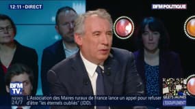François Bayrou sur les gilets jaunes: "la participation est moindre mais les questions posées sont toujours là"