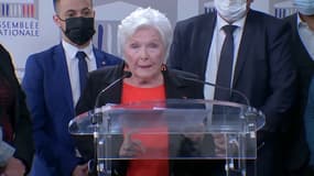 Line Renaud s'exprimant sur la fin de vie, le 28 septembre à l'Assemblée nationale.