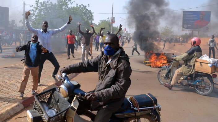 Des émeutes ont éclaté au Niger, après la publication d'une caricature de Mahomet dans le dernier "Charlie Hebdo".