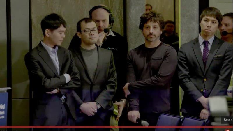 Le champion mondial de Go Lee Sedol, le fondateur de Deep Mind Demis Hassibis et le président d'Alphabet Sergey Brin. 