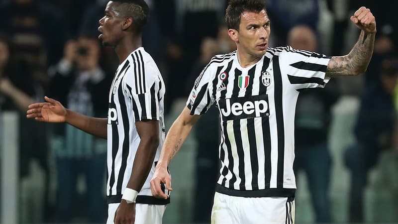 Mario Mandzukic (à droite) et Paul Pogba