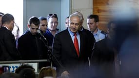 Le Premier ministre israélien Benjamin Netanyahu. L'aviation israélienne a bombardé Gaza à trois reprises mardi aux premières heures de la journée, touchant un entrepôt d'armes et deux sites utilisés pour des tirs de roquettes. Benjamin Netanyahu doit pré