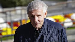 Le journaliste Patrick Poivre d'Arvor arrive aux funérailles de Philippe Gildas au cimetière du Père-Lachaise, à Paris, le 5 novembre 2018.