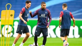 Julian Draxler et Kylian Mbappé à l’entraînement avec le PSG, le 8 août 2020