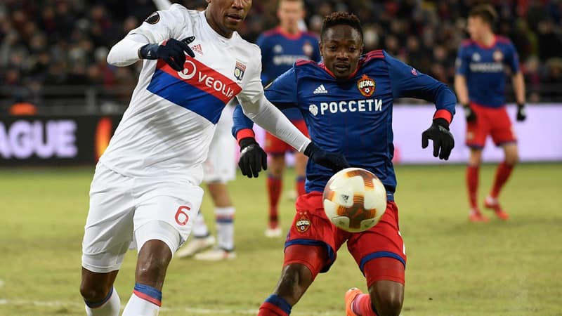 Marcelo (Lyon) au duel avec Musa (CSKA Moscou)