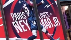 La boutique du PSG en face du Parc des Princes