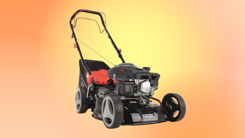 Tondeuse thermique : son prix chute complètement avec cette offre exclusive chez Cdiscount