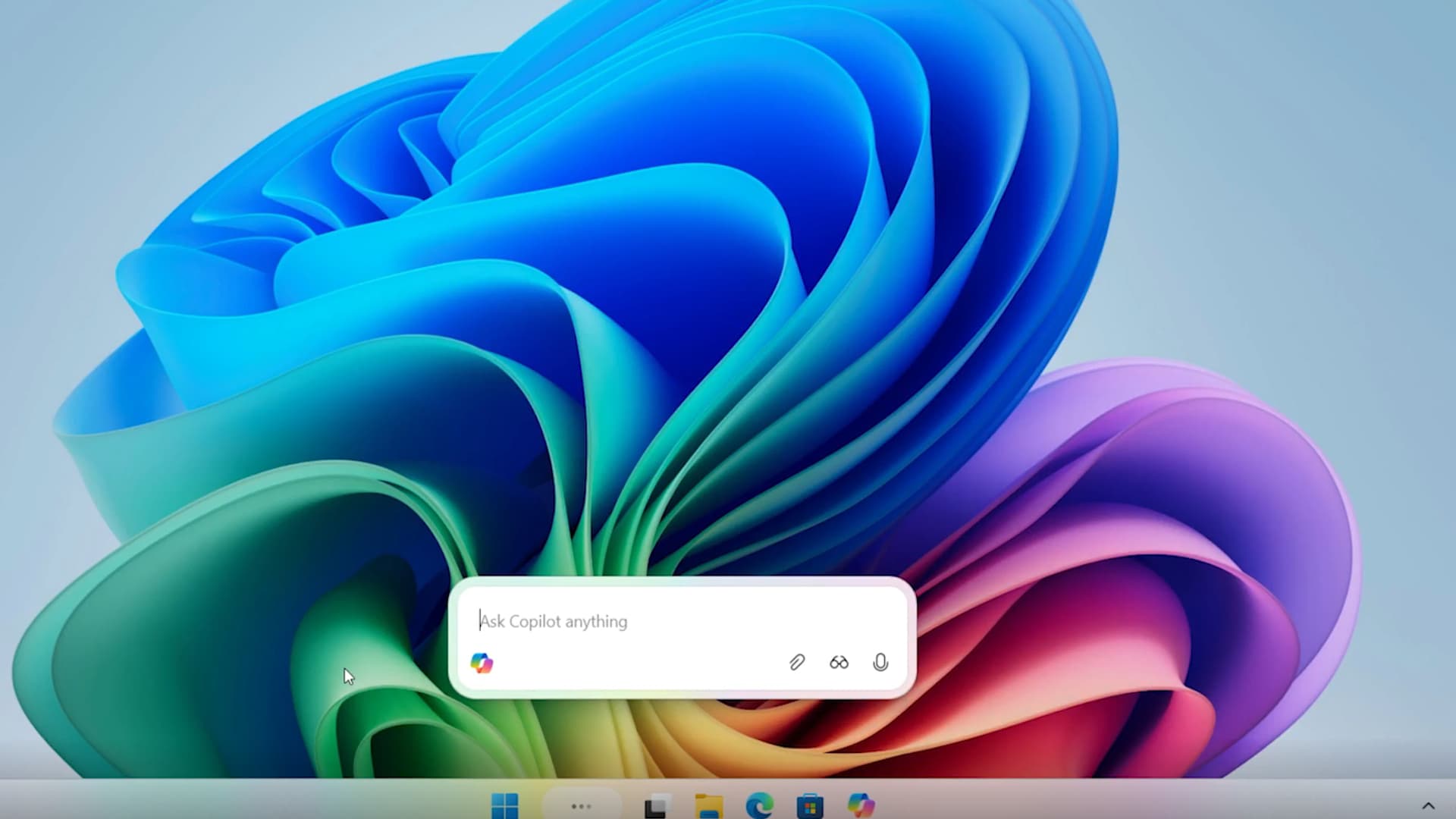 Microsoft teste actuellement dans Windows 11 l'ajout de l'IA dans la barre de tâches avec des raccourcis vers Copilot Voice et Vision Microsoft teste actuellement dans Windows 11 l'ajout de l'IA dans la barre de tâches avec des raccourcis vers Copilot Voice et Vision