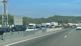 L'autoroute A8, entre le péage d'Antibes et la sortie Mougin, dans le sens Italie vers Aix-en-Provence.