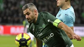 Loïc Perrin au duel avec Lucas Ocampos