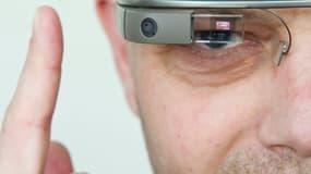 Un homme avec des Google Glass le 24 avril 2013 à Berlin (illustration).