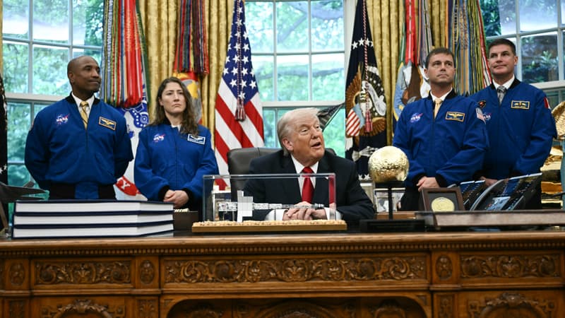 "On a de bonnes chances": Donald Trump croit à un retour des Américains sur la Lune d'ici la fin de son mandat