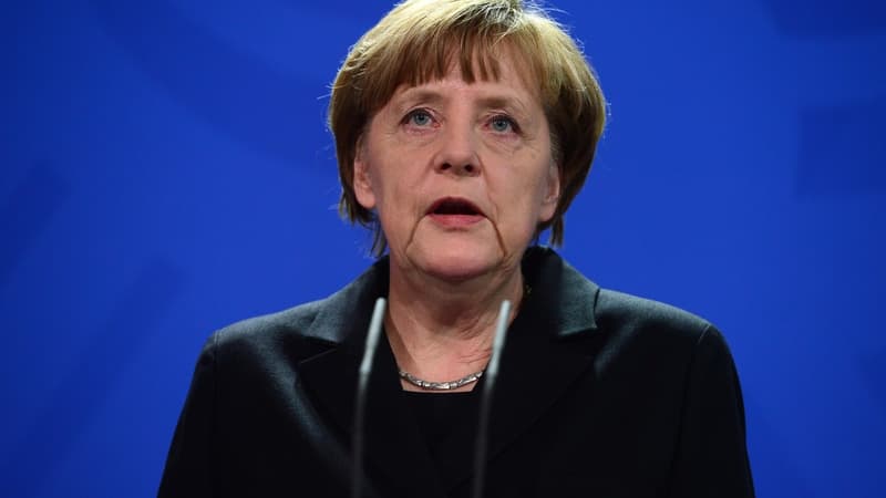 Angela Merkel est toujours au plus haut dans les sondages en Allemagne.