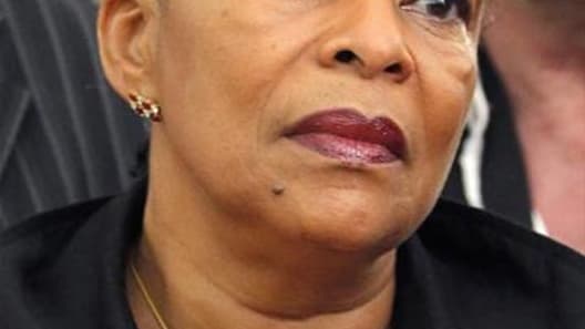 Après avoir donné son nom à une loi et concouru à une élection présidentielle, Christiane Taubira fait, à 60 ans, son entrée au gouvernement avec le porte-feuille de la Justice. /Photo prise le 16 mai 2012/REUTERS/Stéphane Mahé
