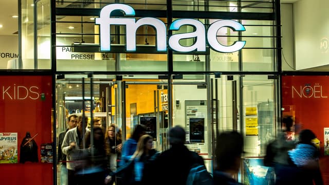 La FNAC ouvre huit magasins ce dimanche à Paris