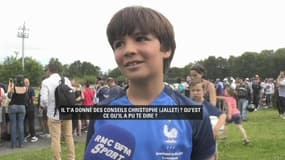 Equipe de France – L’entraînement de jeunes français aux côtés des Bleus