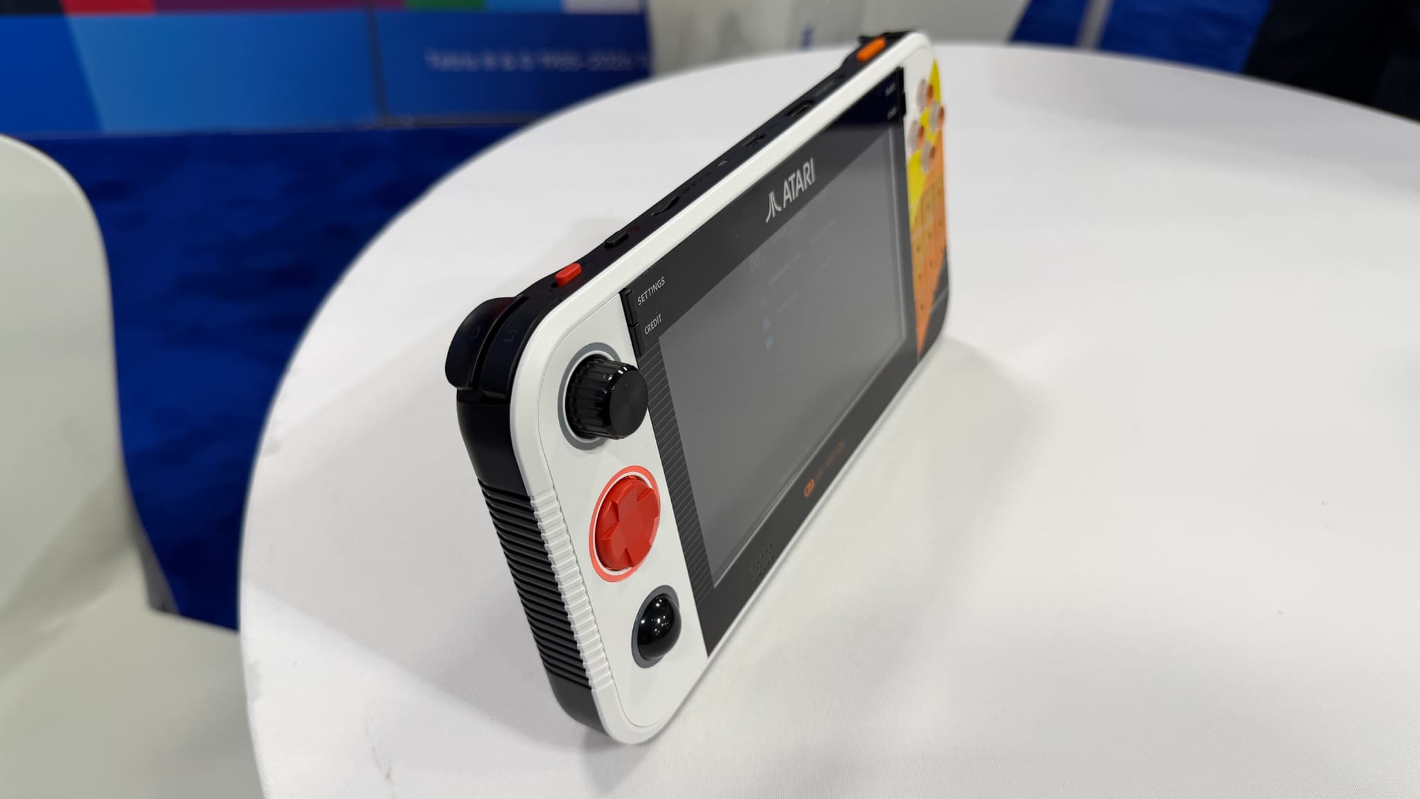 La Atari Gamestation Go La Atari Gamestation Go