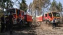 Des pompiers d'Ile-de-France venus en renfort pour combattre l'incendie de Landiras, en Gironde, le 21 juillet 2022 près de Louchats