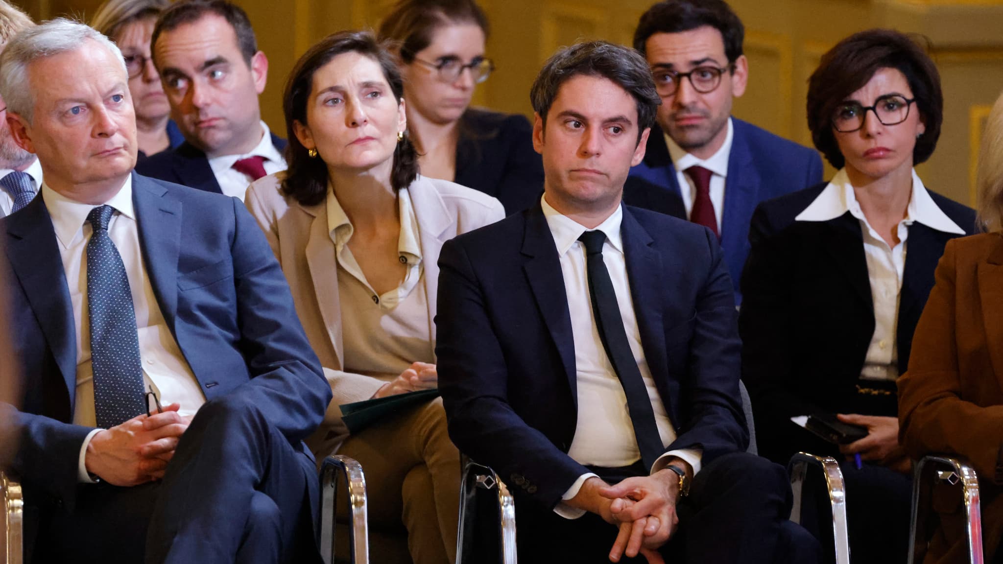 Le Premier ministre Gabriel Attal et des membres du gouvernement, le 16 janvier 2024, lors d'une conférence de presse à l'Elysée. Le Premier ministre Gabriel Attal et des membres du gouvernement, le 16 janvier 2024, lors d'une conférence de presse à l'Elysée.