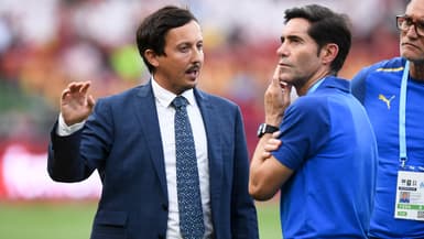 Pablo Longoria et Marcelino en discussion à l'OM, août 2023