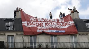 La banderole du groupe Génération Identitaire.