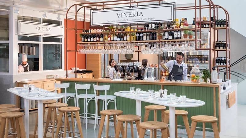 La Vineria, un des sept comptoirs de restauration d'Eataly Marais.