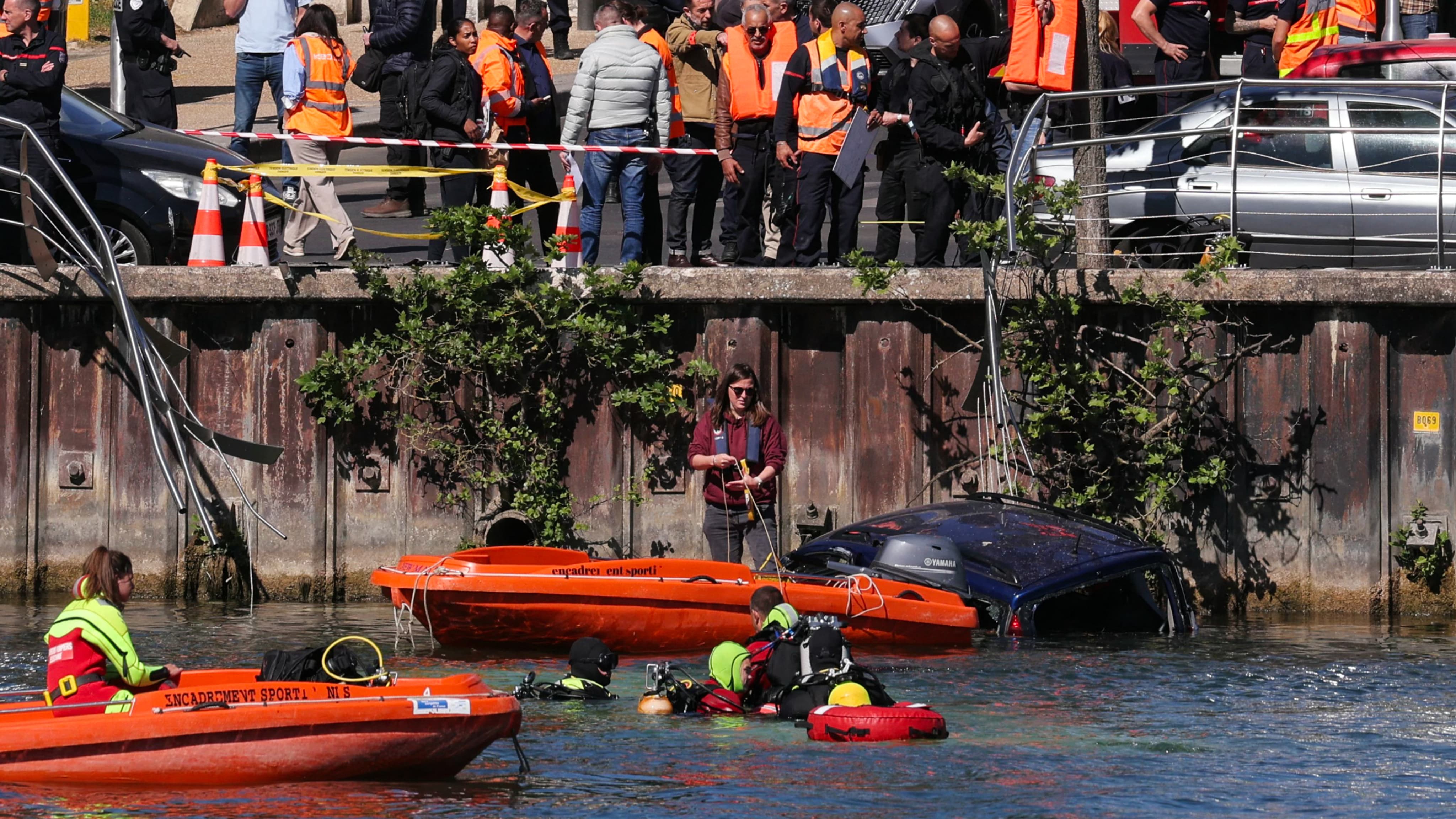 Un bus d'apprentissage plonge dans la Seine à Juvisy-sur-Orge : quatre personnes secourues — image 6