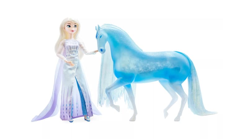 Les costumes et les figurines La Reine des Neiges sont disponibles à prix réduits chez shopDisney