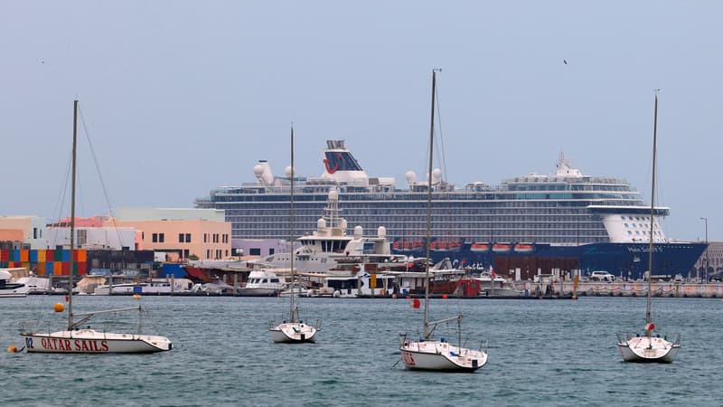 Ils se sentent "abandonnés": des milliers de touristes européens bloqués dans des immenses bateaux à Doha, Dubaï ou Abou Dhabi ne savent pas quand ils rentreront chez eux