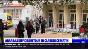 Enseignant tué à Arras: des fleurs déposées devant l'établissement scolaire