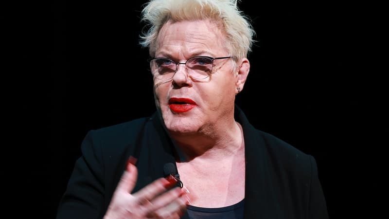L'humoriste et comédienne Eddie Izzard change de nom et se fait appeler Suzy.