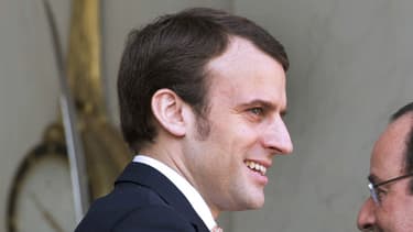 Emmanuel Macron et François Hollande à l'Elysée le 26 mars 2014.