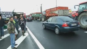 Les éleveurs bloquent ce lundi matin les points d'accès principaux au périphérique de Caen.