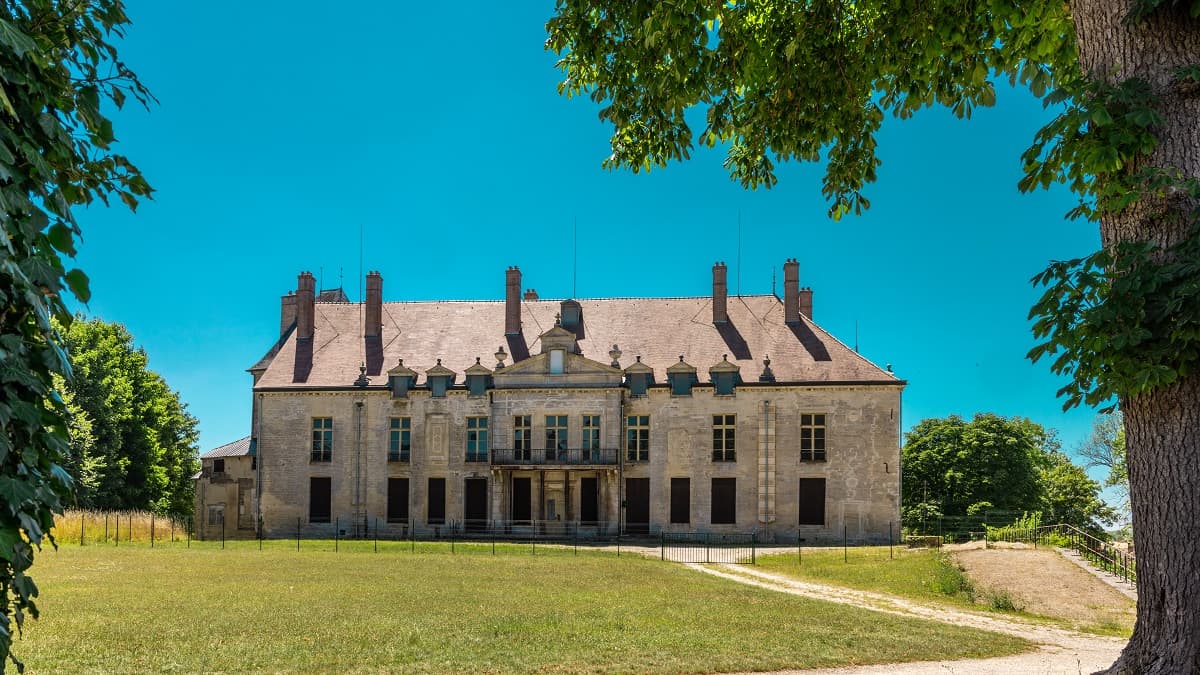 JOURNÉES EUROPÉENNES DU PATRIMOINE 2025 : FERMÉ AU PUBLIC DEPUIS 1945, LE CHÂTEAU DE VENDEUVRE-SUR-BARSE ROUVRE SES PORTES