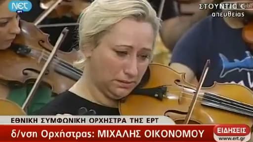 L'une des musiciennes de l'Orchestre national de Grèce, lors de leur dernier concert.