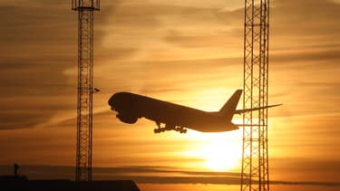 L'objectif de la taxe est de minimiser l'empreinte climat de l'avion
