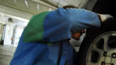 Délit de éfapage, contre-visite en cas d'échec aux tests anti-pollution, tests anti-pollution dès 2018, la mission parlementaire de Delphine Batho veut mettre en place un contrôle technique plus sévère.