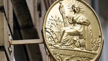 Les professions réglementées vont "bénéficier du CICE pour un total de plus d'un milliard d'euros".