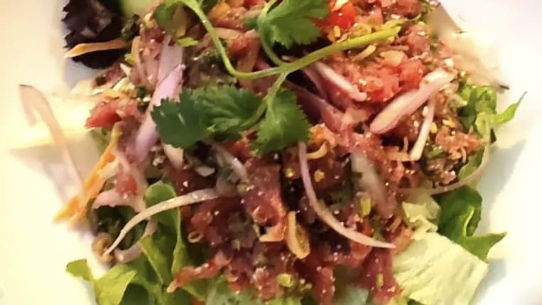 Laab dip, salade de bœuf cru