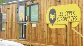Plus de 700 références se trouvent dans l'épicerie, au même prix qu'en grande surface.