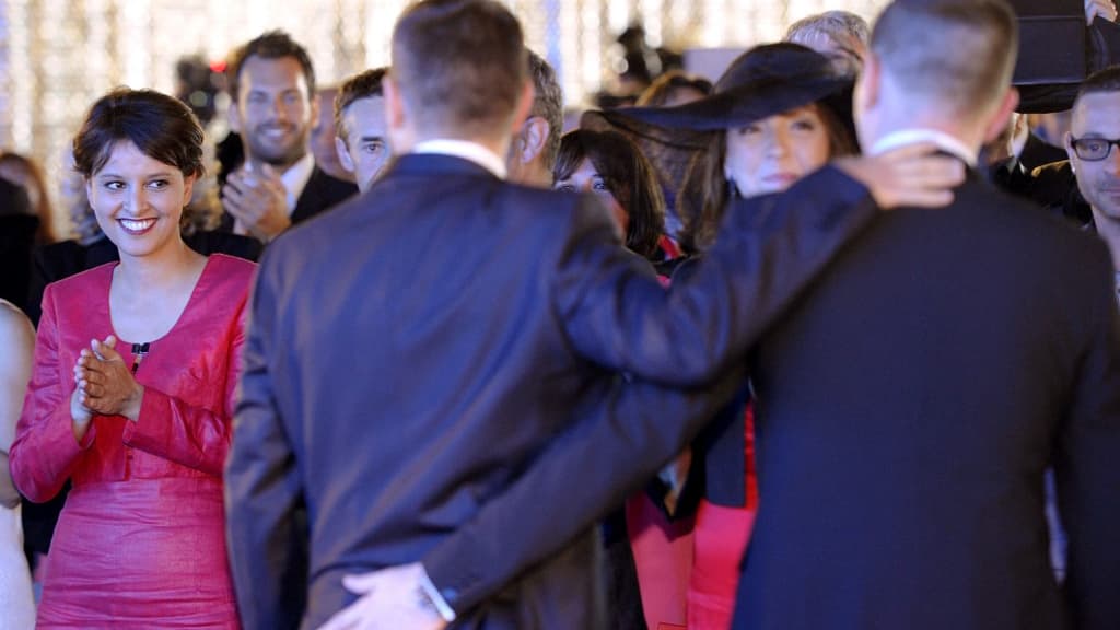 Najat Vallaud-Belkacem et le couple Vincent Autin-Bruno Boileau de dos le 29 mai 2013 à Montpellier Najat Vallaud-Belkacem et le couple Vincent Autin-Bruno Boileau de dos le 29 mai 2013 à Montpellier