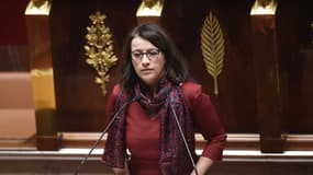Cécile Duflot, a estimé vendredi que la gauche avait "jeté aux oubliettes nos valeurs", avec le projet de révision constitutionnelle soumis aux députés.
