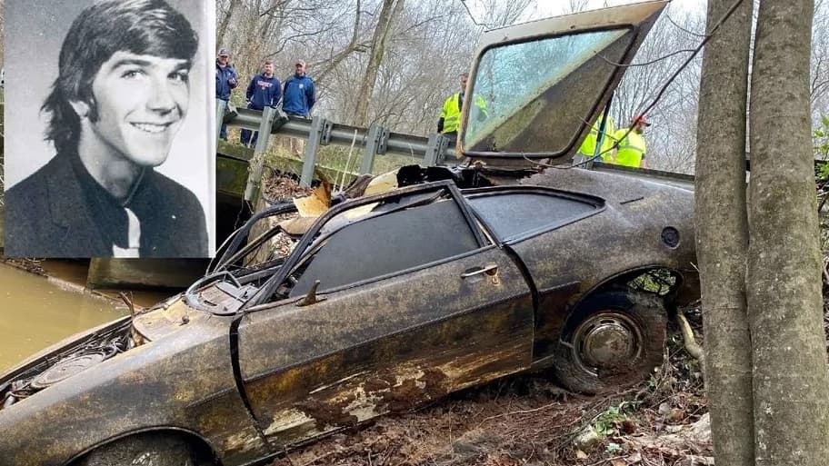 In the United States, the body of a man who disappeared in 1976 found in a car wreck