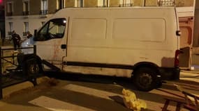 Le conducteur de la camionnette a été interpellé à Saint-Ouen.