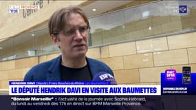 Marseille: le député Hendrik Davi en visite aux Baumettes