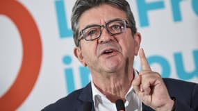 Jean-Luc Mélenchon lors d'une conférence de presse vendredi 19 octobre.