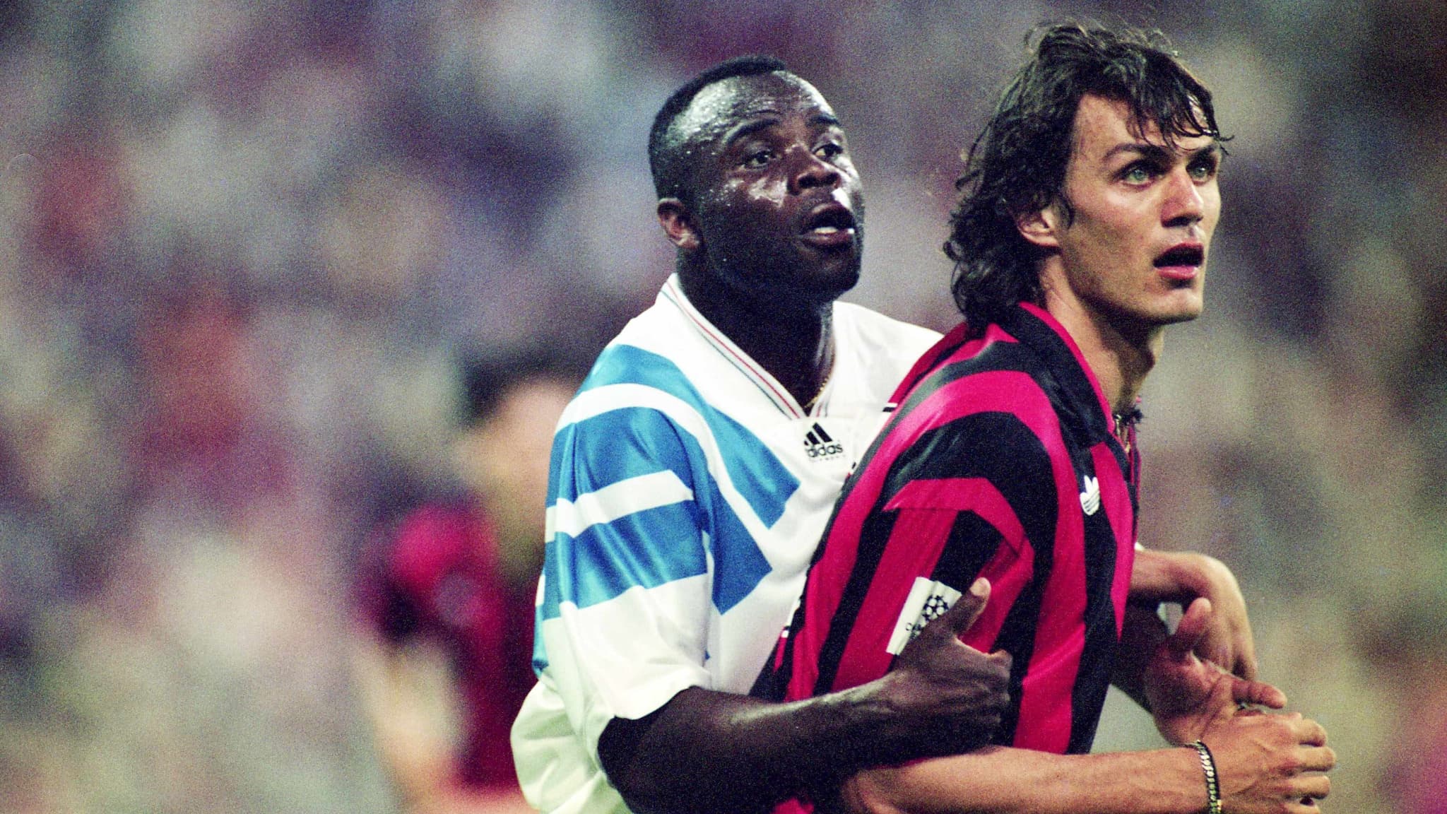 Boli face à Maldini en 1993 Boli face à Maldini en 1993
